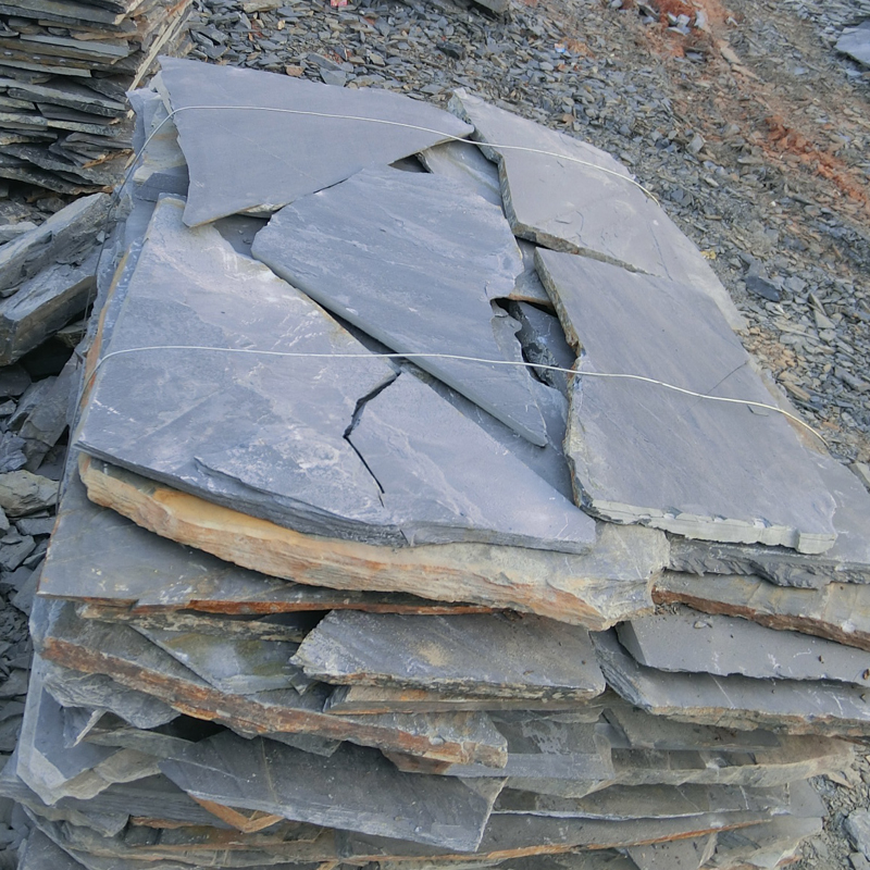 厂家直供青石板碎拼石 | 市政广场/景区园路乱形铺装石 | 高强度耐磨冰裂纹石材批发